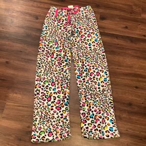 Woman’s fleece PJ bottoms